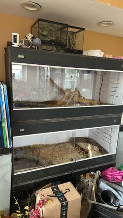 Reptile/small animal enclosures
