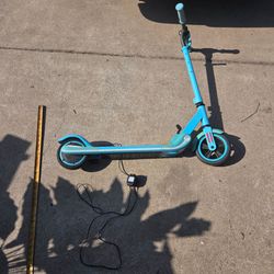 Electric Scooter.. ** Read Description **
