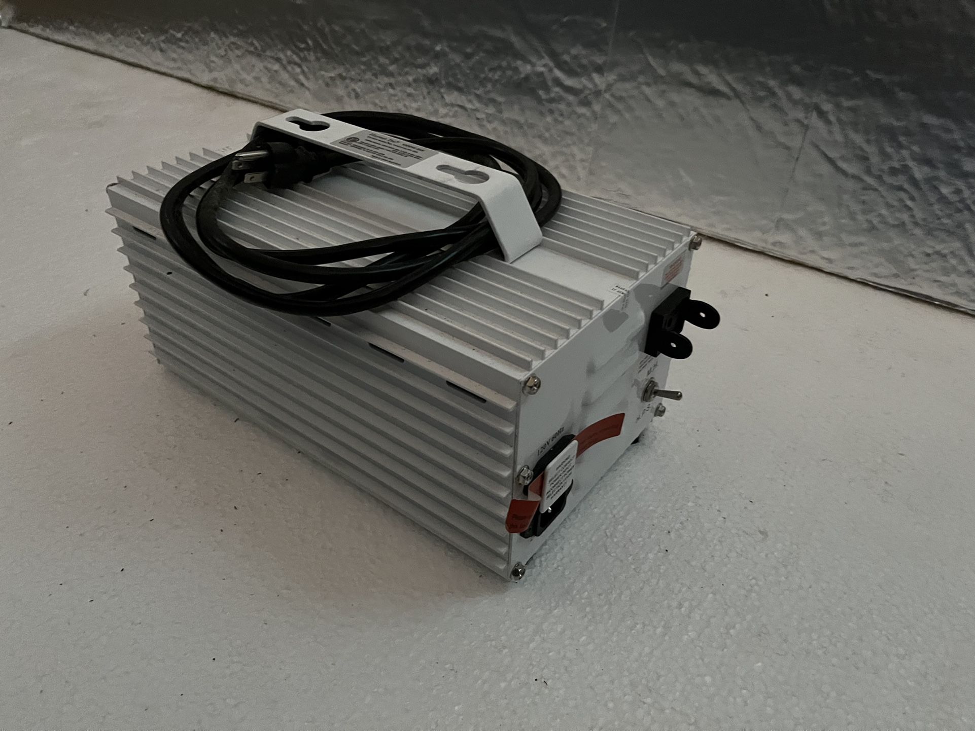 Sun System Harvest Pro 1000W SW 120 / 240V Ballast HPS /MH - 9