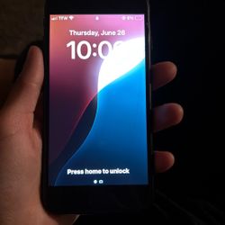 iPhone SE 