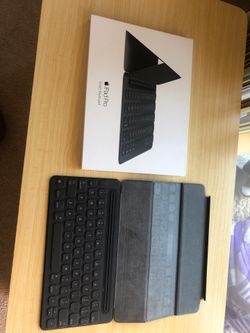 iPad Pro Smart Keyboard 9.7