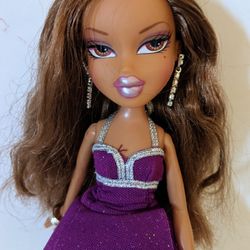 Bratz Passion 4 Fashion Yasmin 3rd Edition Doll