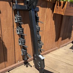 Thule 4-bike hitch mount rack