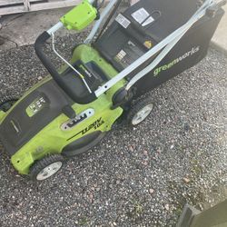 Greenworks 16" 10 Amp Corded Electric Walk-behind Lawn Mower 25142