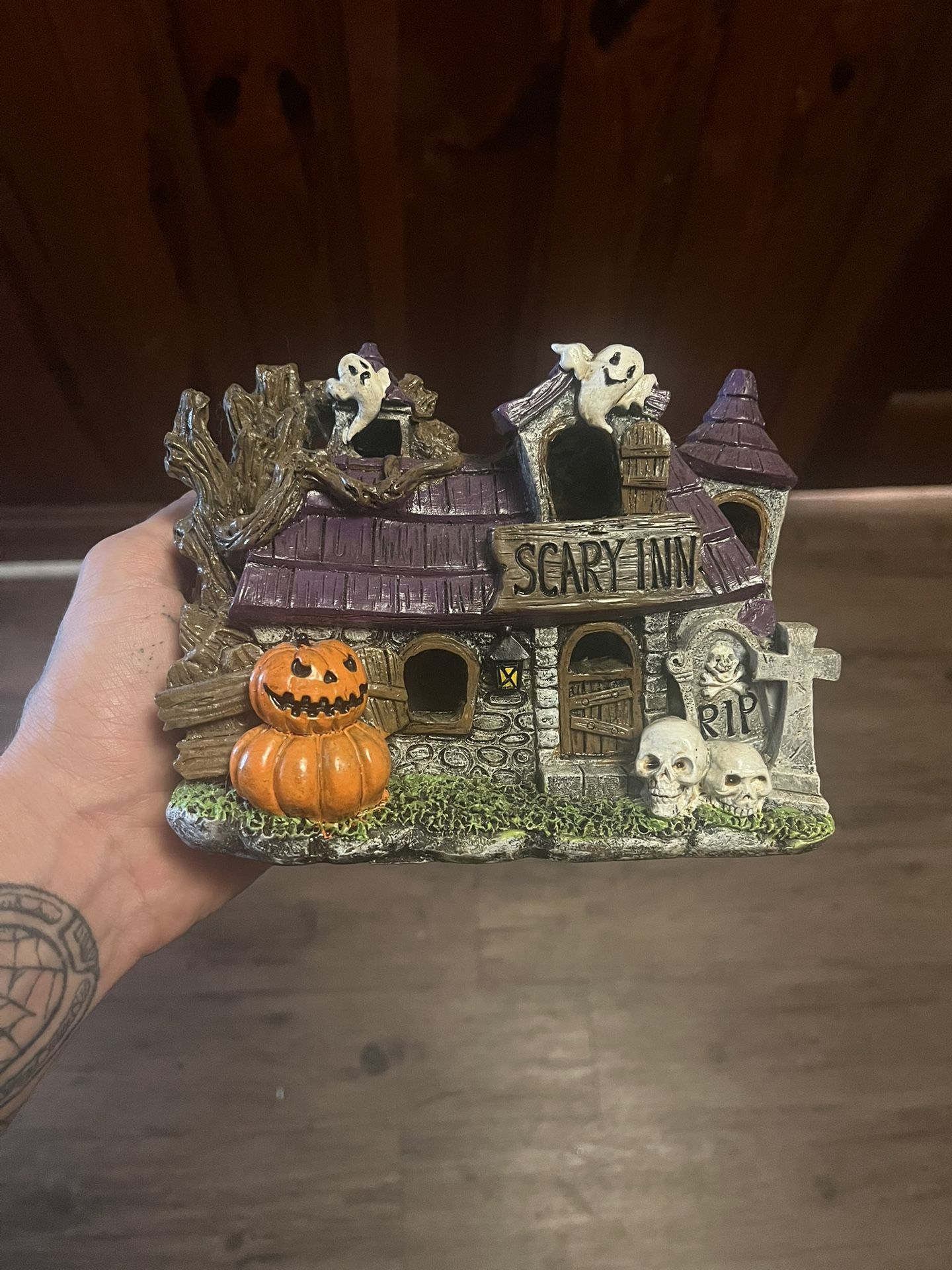 Halloween Decor