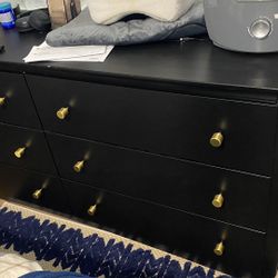 Black Dresser With Gold Knobs 