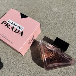Paradoxe Prada