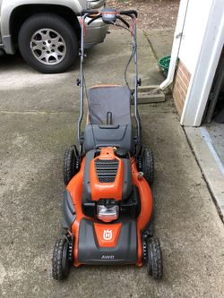 Husqvarna hu800awdh 2024