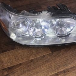 Headlight Assembly Dorman 1591984 fits 05-11 Lincoln Town Car