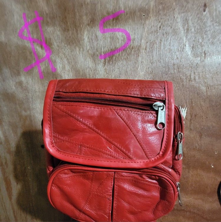 S/m Red Leather Purse