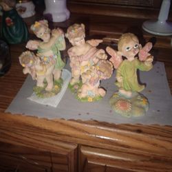 3 Angel Figurines 