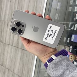 15 Pro Max Unlocked. Cash Or $50 Down W Approval 