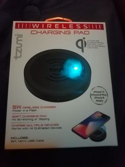 New in box wireless changing pad for iphone