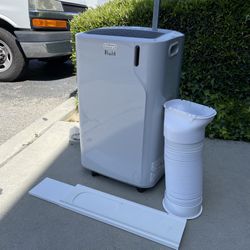 DeLonghi 12000 BTU Portable Air Conditioner Cools Up To 500sq Ft