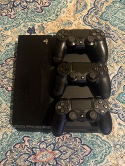 PS4 And 3 Remotes