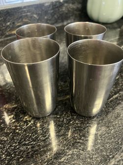 Stainless steel dishes