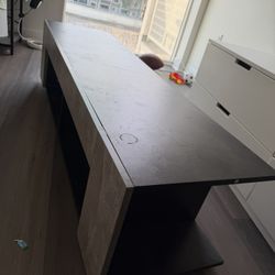 TV STAND 