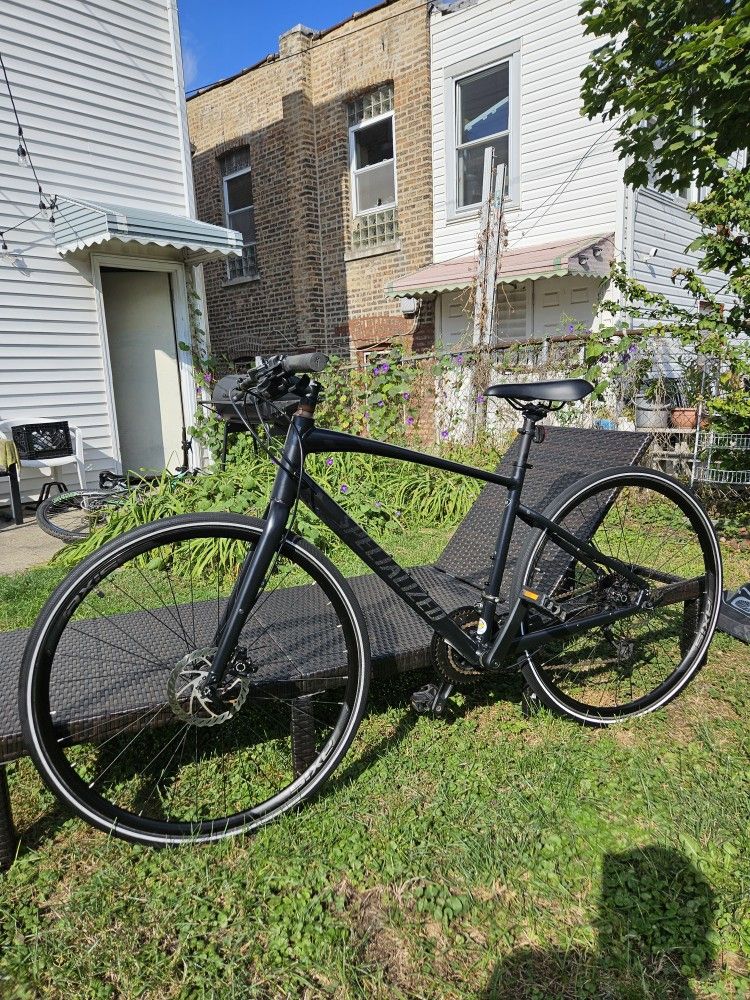 Specialized Sirrus 2.0 Hybrid Bike 