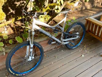 Yeti 575 mountain bike