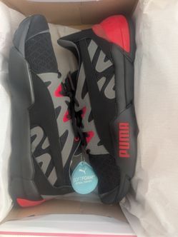Men's size 14 Pumas New