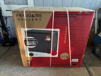 NEW Frigidaire Gallery convertible chest freezer