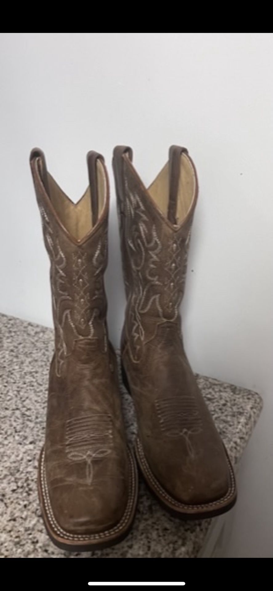 Women’s Western Boots Size 7.5 