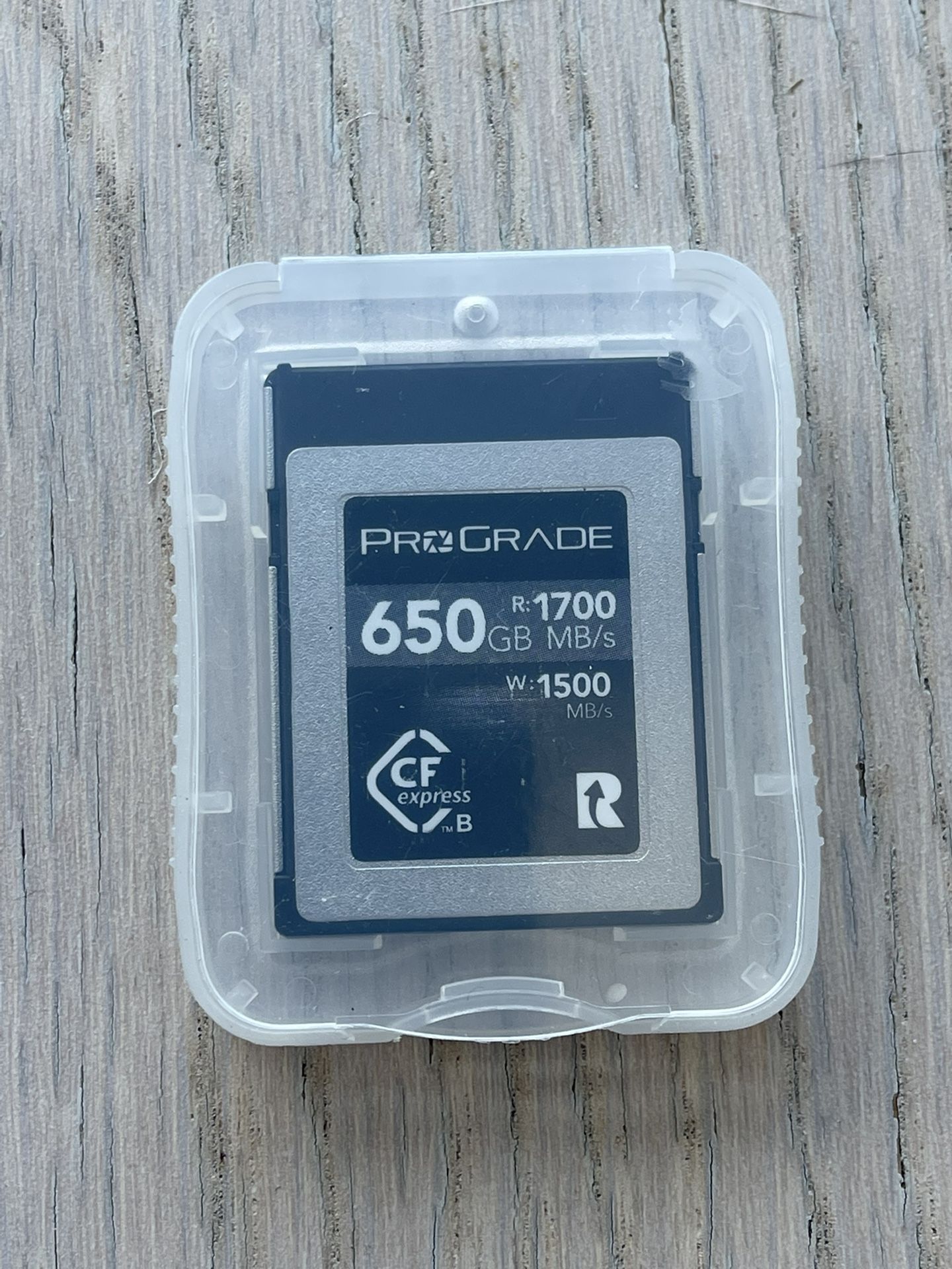 48352689_2