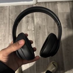 Beats Solo 3