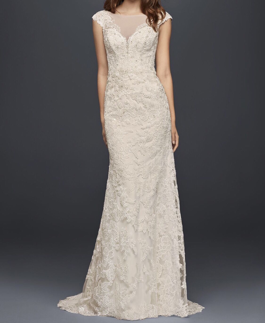 Sleeveless Ivory Lace Sheath Wedding Dress