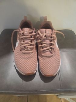 Pink nike