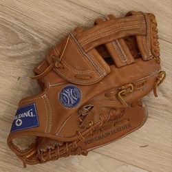 Spalding Pro Model Leather Baseball Glove 