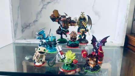 Skylanders Figures Collection Lot
