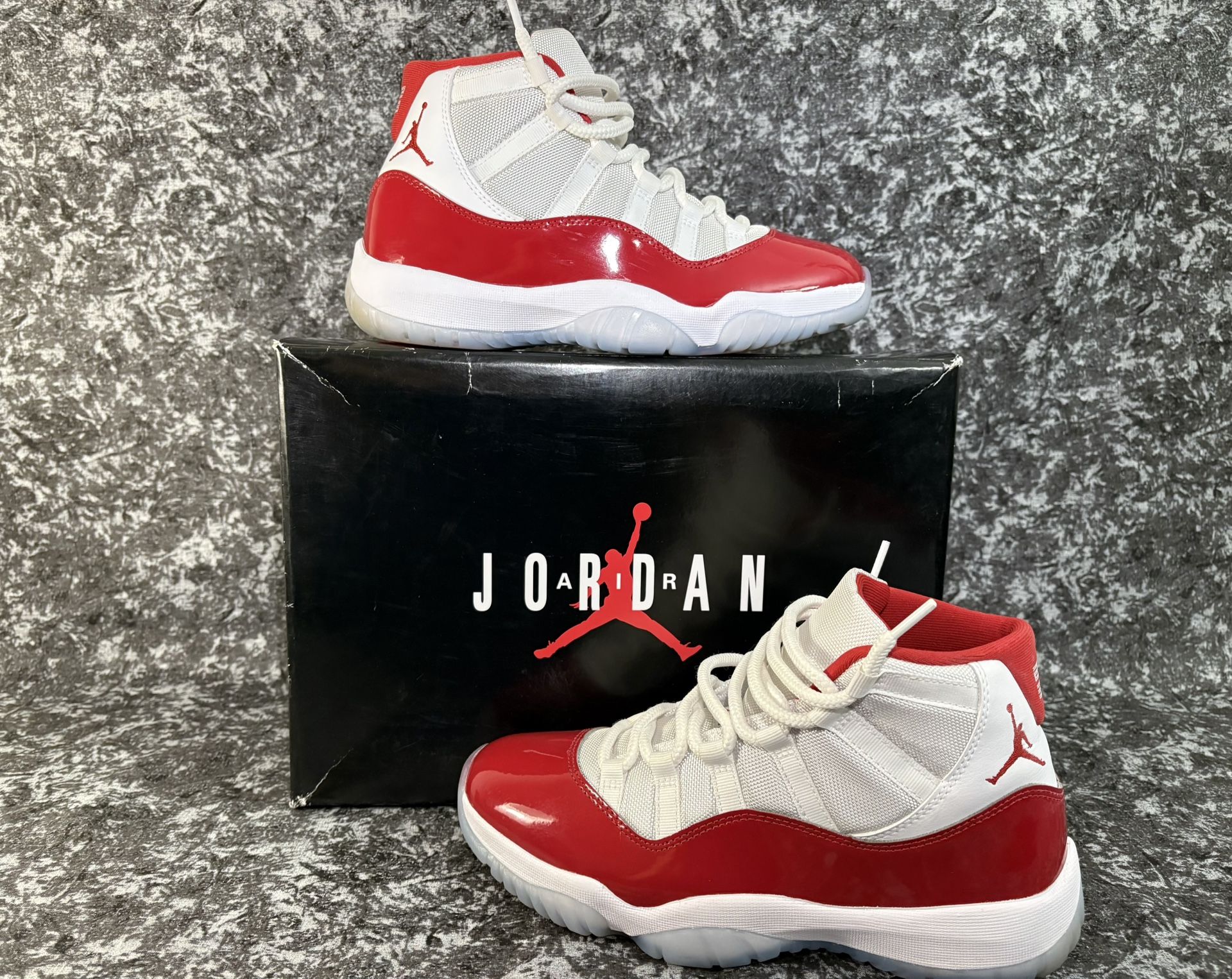 Jordan 11 Cherry