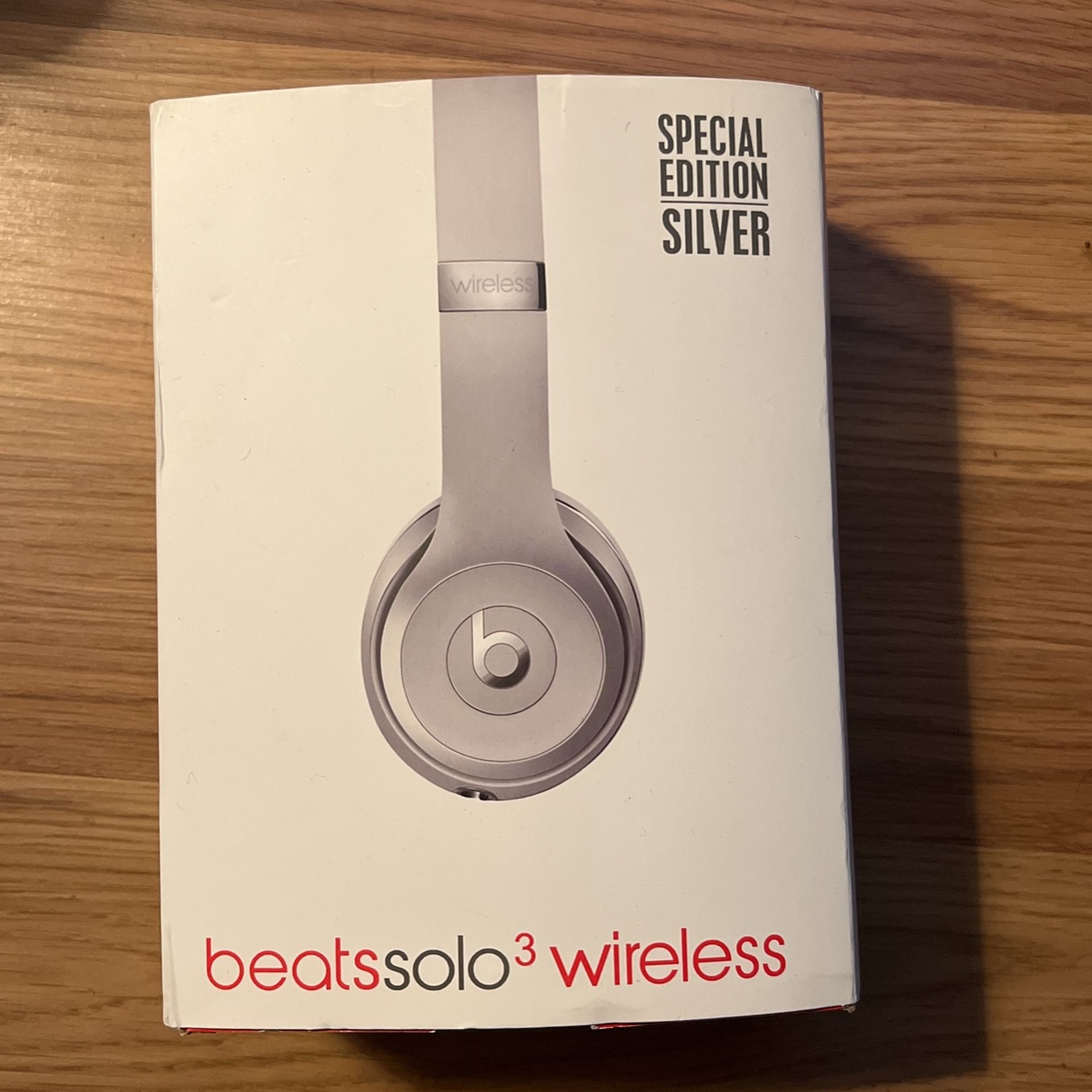 Beats Special Edition Silver 