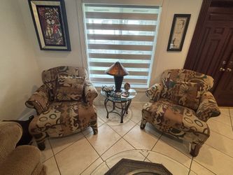Living Room Set with Tables – Great Condition
