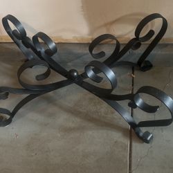 Rod Metal Coffee Table Stand