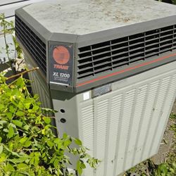 Nice Trane XL 1200 Model Condenser And With R-22 Freon Refrigerant4- Ton Uint Good Condition. 