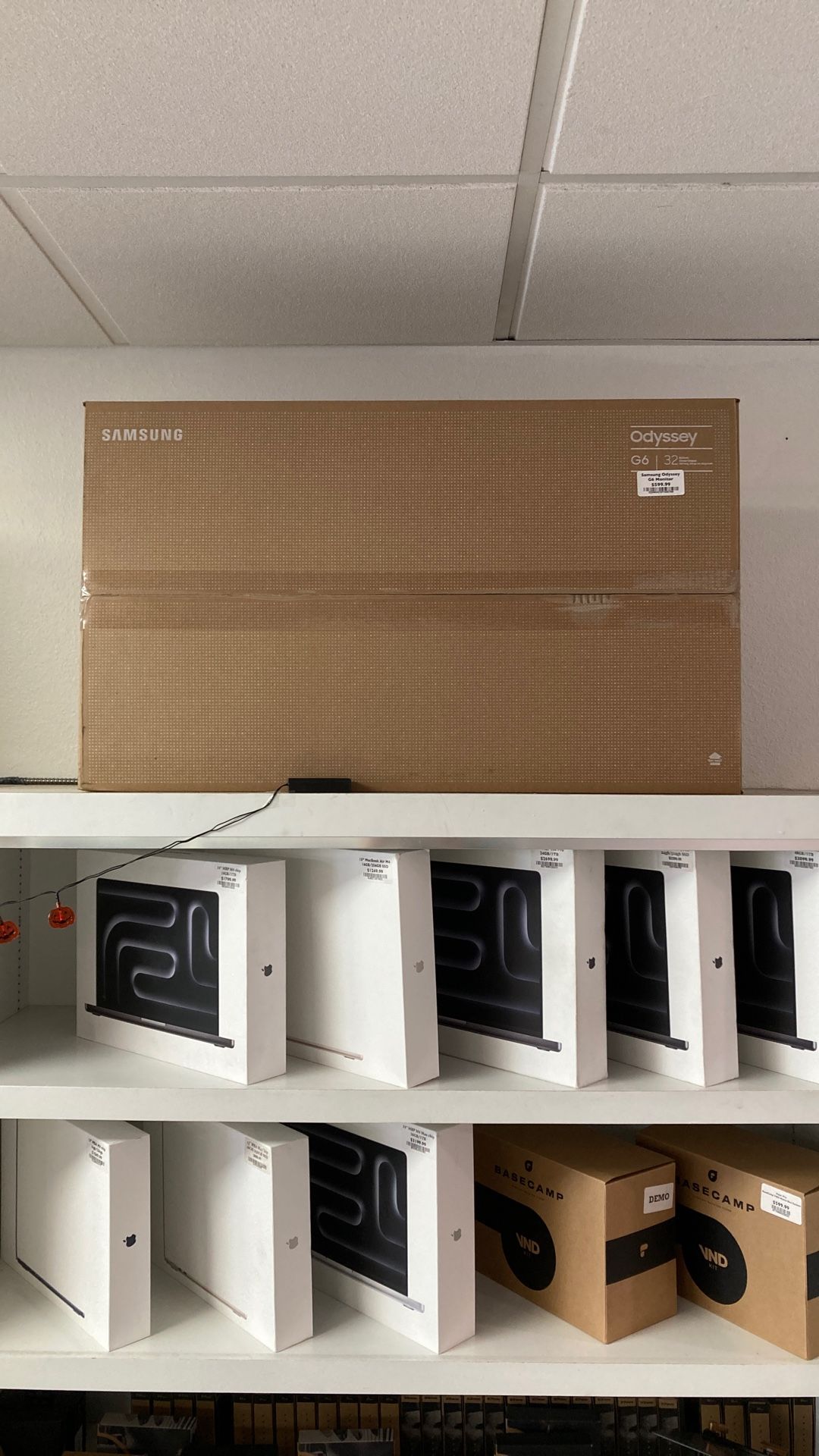 Samsung Odyssey G6 Monitor