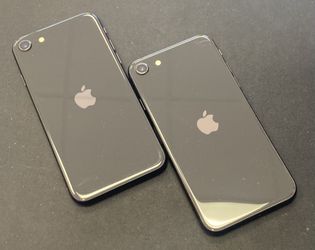 Very Good UNLOCKED iPhone SE 64GB  Unlocked For Any Company Special