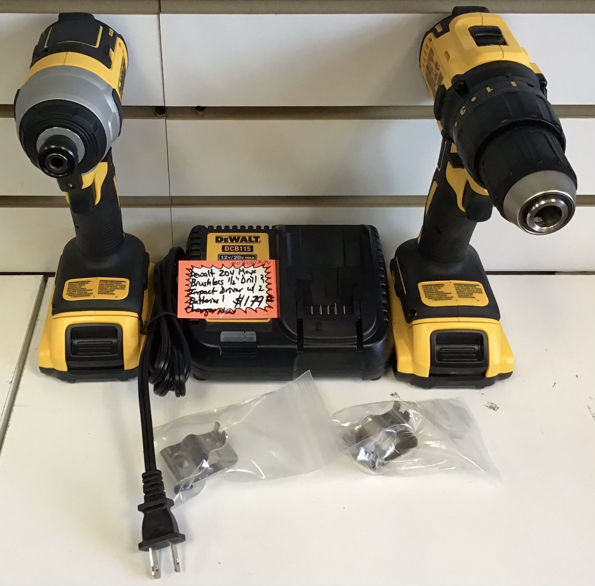 Dewalt 20V Max Brushless 1/2” Drill & Impact Driver W/ 2 Batteries & Charger New