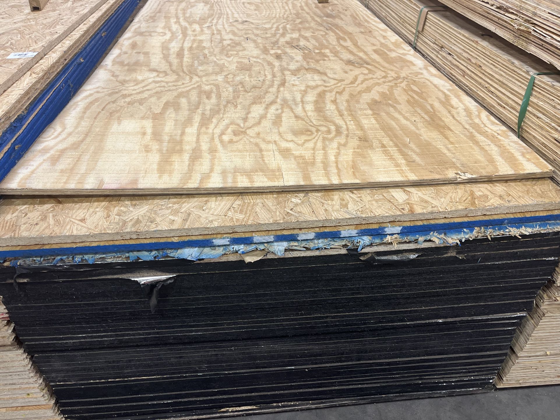 OSB Plywood 15/32 Brand New Do You Need Some?