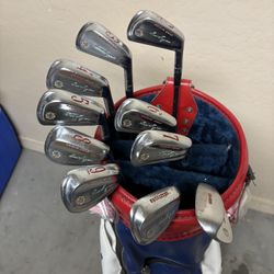 Ben Hogan Bounce Sole Golf Clubs Irons Set With Vintage Ben Hogan Bag 