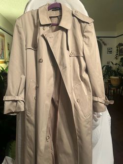46 Long Men’s JCPenney Tan Trench Coat