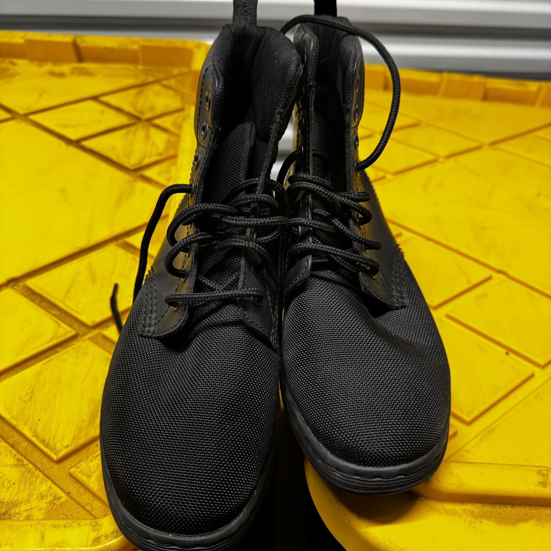 Dr. Martens Rigal Unisex Ankle Boots Black Lace Up Size 8
