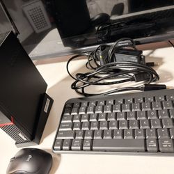 Mini Lenovo ThinkCentre M715q. 