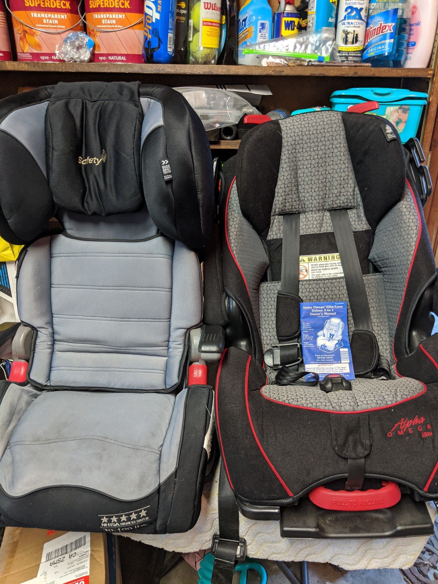 2 Car Seats