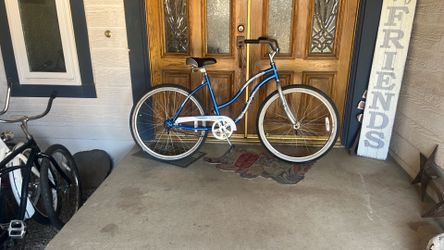 Huffy brand, Santa Fe edition, 26 inch single speed, coaster Brake beach cruiser bicycle ready to ride as pictured