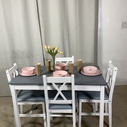 Compact Two-Tone Kitchen Dining Table & 4 Chairs 