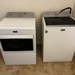 Maytag Washer & dyer 