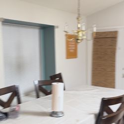 Dinning Table Like New 450.00